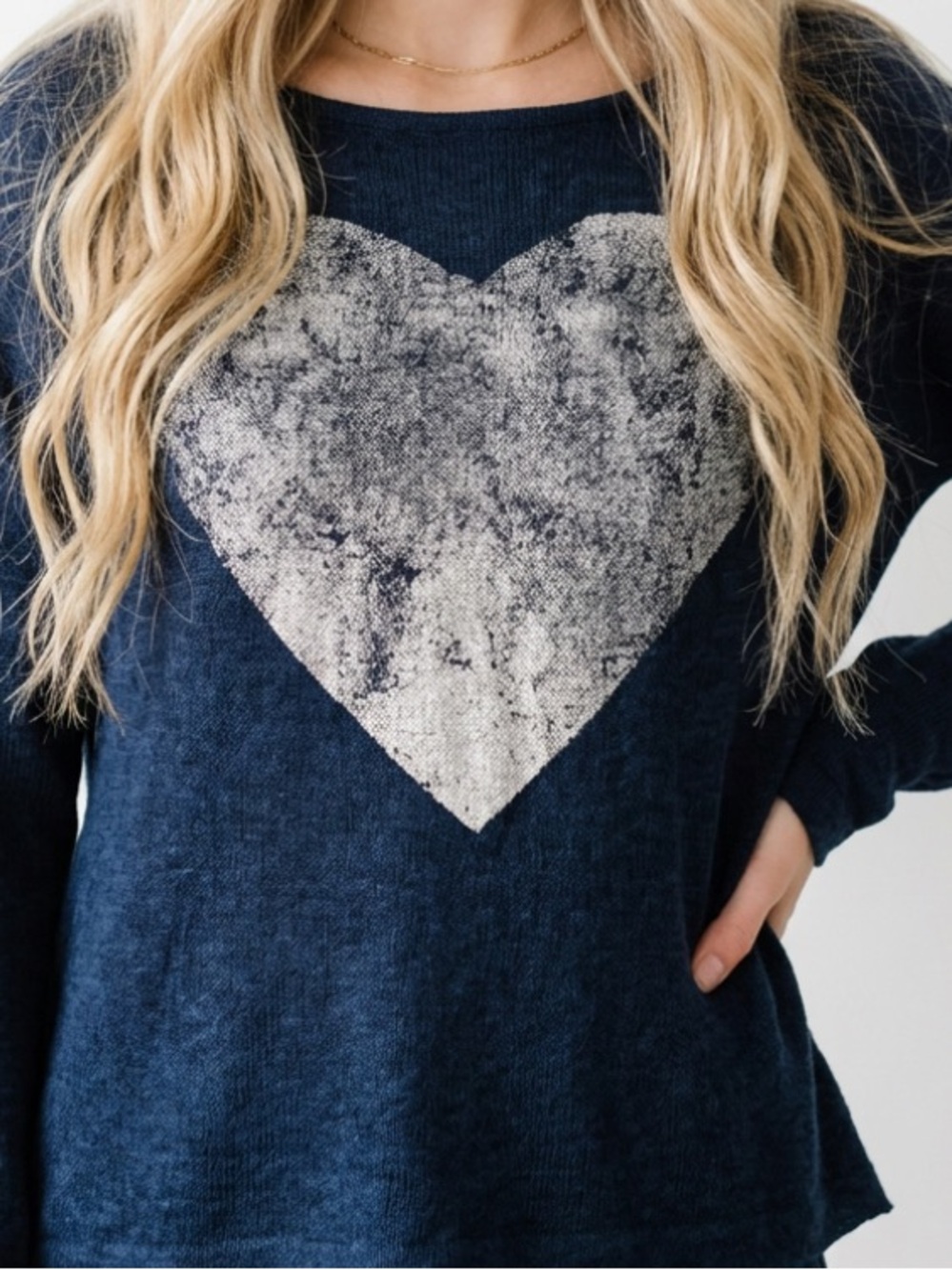 Heart Knit Pullover Sweater - Navy & White